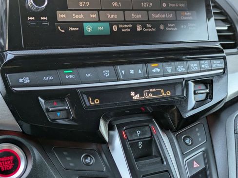 Used 2025 Honda Odyssey Sport-L image 17