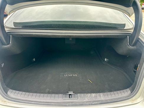 Used 2017 Genesis G80 3.8 w/ Option Group 02 RWD image 14