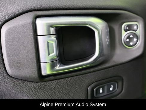 Used 2021 Jeep Wrangler Unlimited Rubicon w/ Xtreme Recon 35" Tire Package image 17