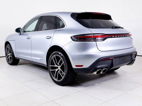 Certified 2023 Porsche Macan S w/ Premium Package Plus image 3