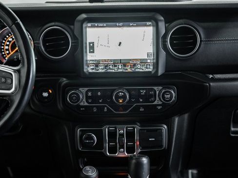 Used 2021 Jeep Gladiator Overland w/ Popular Equipment Package image 20