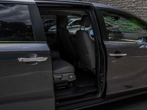 Used 2024 Honda Odyssey EX-L image 18