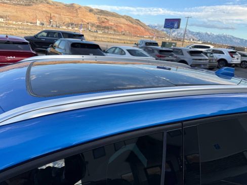 Used 2024 Chevrolet Blazer EV LT image 4