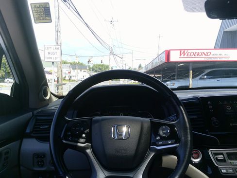 Used 2021 Honda Pilot Elite image 20
