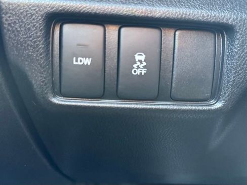 Used 2014 Honda Crosstour EX-L image 17