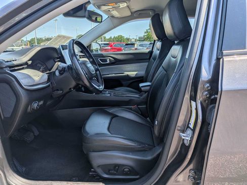 Used 2022 Jeep Compass Latitude w/ Convenience Group AWD/4WD image 15