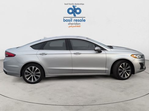 Used 2019 Ford Fusion SE image 7