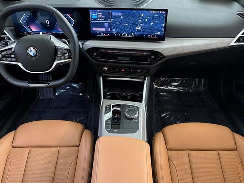 Used 2025 BMW 230i Coupe w/ Convenience Package RWD image 17
