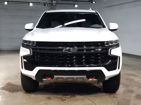 Used 2022 Chevrolet Tahoe Z71 AWD/4WD image 2