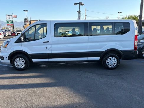 Used 2024 Ford Transit 350 XLT RWD image 3
