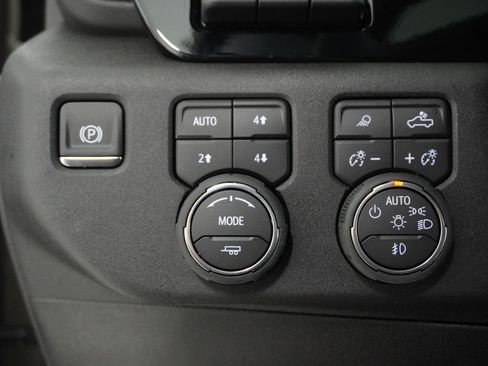 New 2026 Chevrolet Silverado 2500 ZR2 w/ LPO, Dark Essentials Package image 16