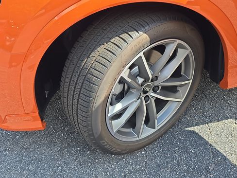 New 2025 Audi Q3 2.0T Premium image 32