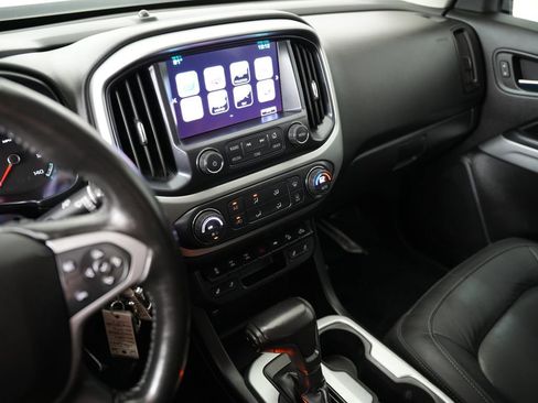 Used 2017 Chevrolet Colorado ZR2 image 17