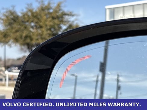 Certified 2025 Volvo XC60 B5 Plus image 11