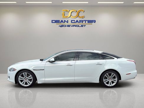 Used 2018 Jaguar XJ L Portfolio AWD/4WD image 2