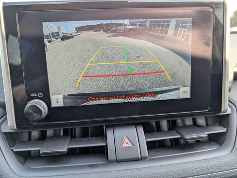 Used 2023 Toyota RAV4 XLE w/ Convenience Package image 14