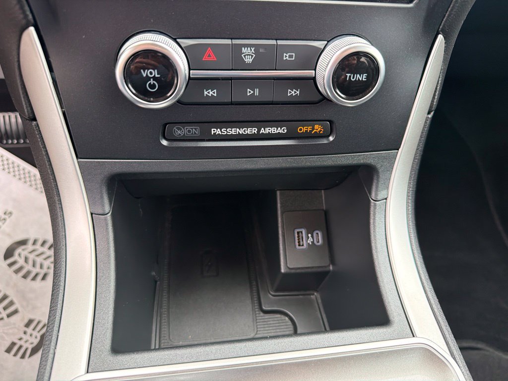 Used 2024 Ford Edge SEL w/ Convenience Package AWD/4WD image 20