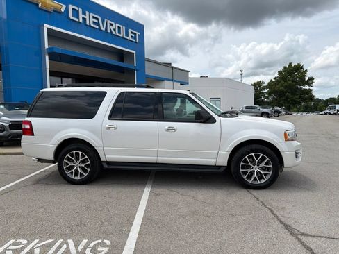 Used 2017 Ford Expedition EL XLT AWD/4WD image 2