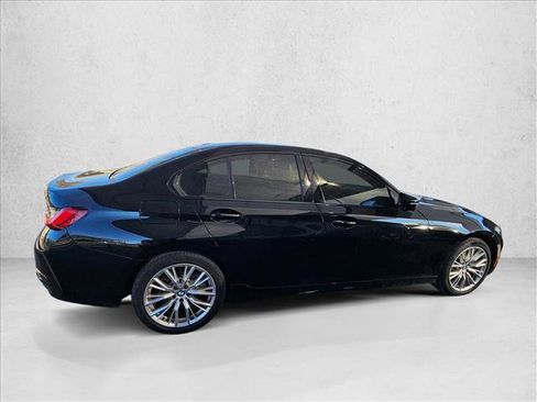Used 2023 BMW 330i Sedan w/ Convenience Package image 3