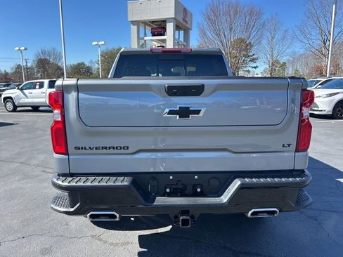 Used 2026 Chevrolet Silverado 1500 LT Trail Boss w/ Convenience Package II image 6