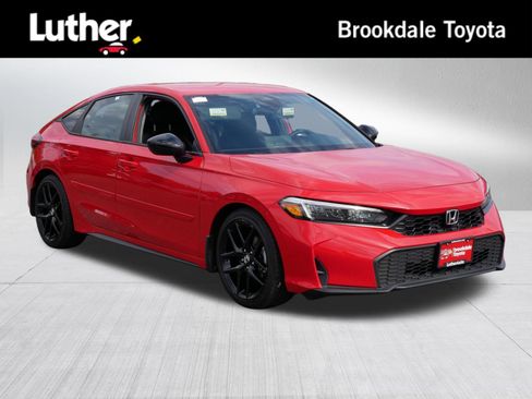 Used 2025 Honda Civic Sport image 1