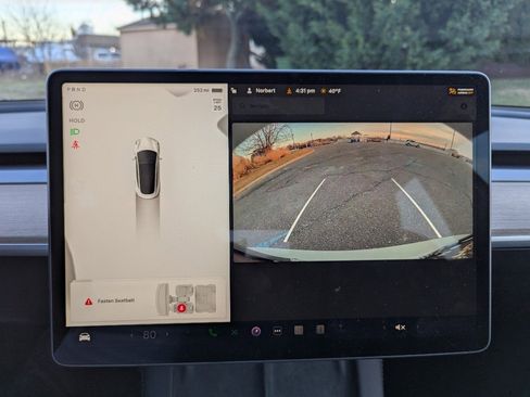 Used 2023 Tesla Model 3 Standard Range image 21