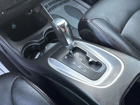 Used 2019 Dodge Journey GT image 39