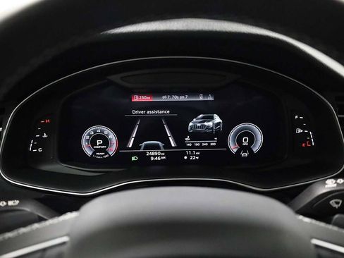 Used 2023 Audi Q8 Premium Plus w/ Premium Plus Package image 22