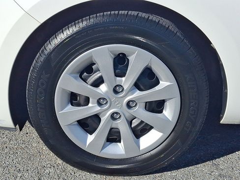 Used 2016 Kia Rio LX w/ Power Package image 9