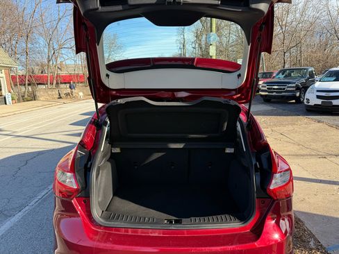 Used 2014 Ford Focus SE image 13