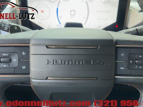 Used 2025 GMC Hummer EV 3X AWD/4WD image 16