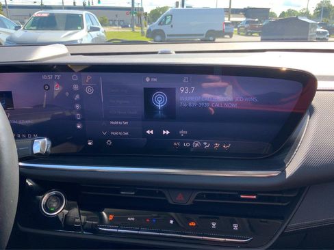 Used 2024 Buick Envision Preferred AWD/4WD image 13