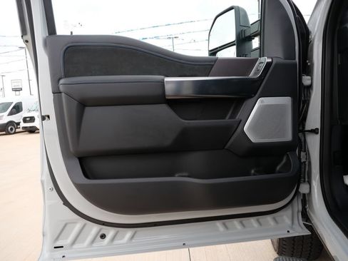 Certified 2026 Ford F250 Platinum AWD/4WD image 63