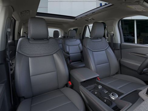New 2026 Ford Explorer Active w/ Active Comfort Package AWD/4WD image 10