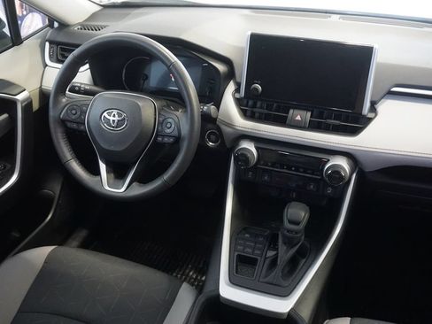 Used 2025 Toyota RAV4 XLE w/ Convenience Package AWD/4WD image 25