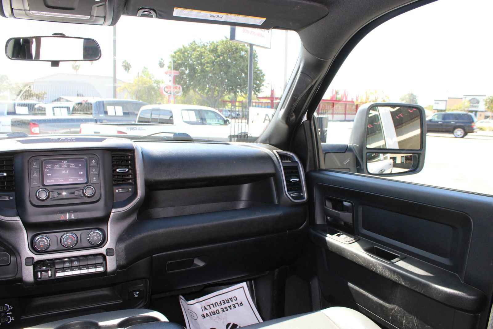 Used 2024 RAM 2500 Tradesman w/ Chrome Appearance Group AWD/4WD image 26