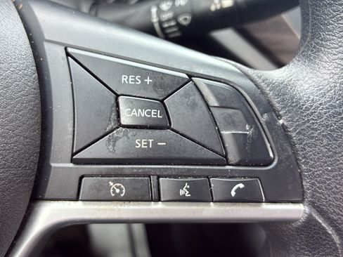 Used 2024 Nissan Altima 2.5 SV FWD image 28