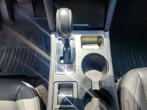 Used 2019 Subaru Outback 2.5i Limited w/ Popular Package #2 image 19