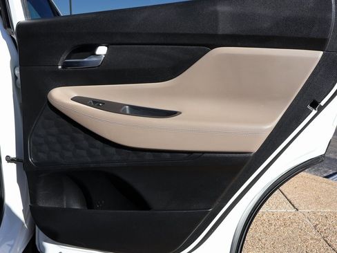 Certified 2023 Hyundai Santa Fe SEL image 12