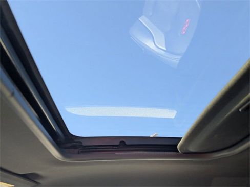 Used 2016 Chevrolet Camaro SS image 23