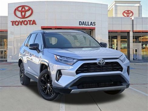 Used 2025 Toyota RAV4 XSE w/ Advanced Technology Package image 1