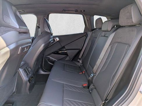 Used 2026 BMW X3 xDrive30 w/ M Sport Package image 16