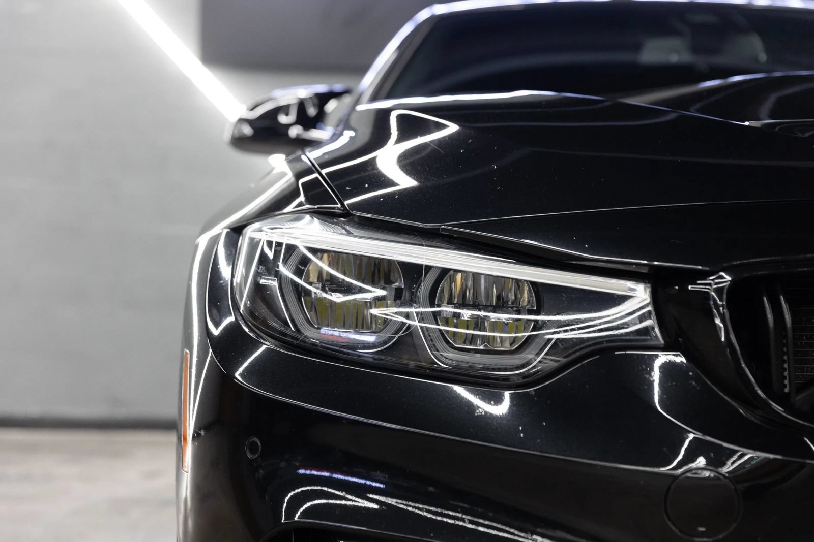 Used 2019 BMW M4 CS w/ Executive Package RWD image 7