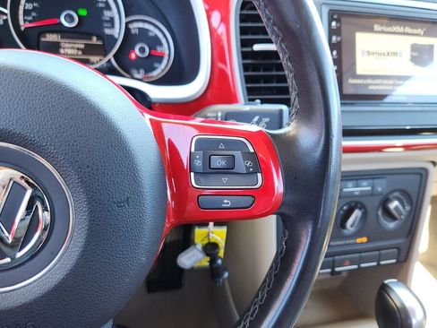 Used 2015 Volkswagen Beetle 1.8T image 18