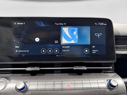 Used 2024 Hyundai Kona SEL FWD image 12