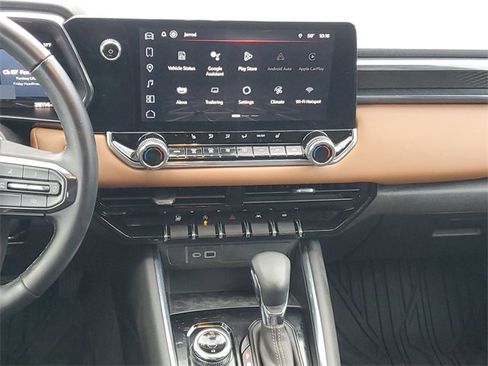 Used 2024 GMC Canyon AT4 w/ Canyon Safety Plus Package image 15