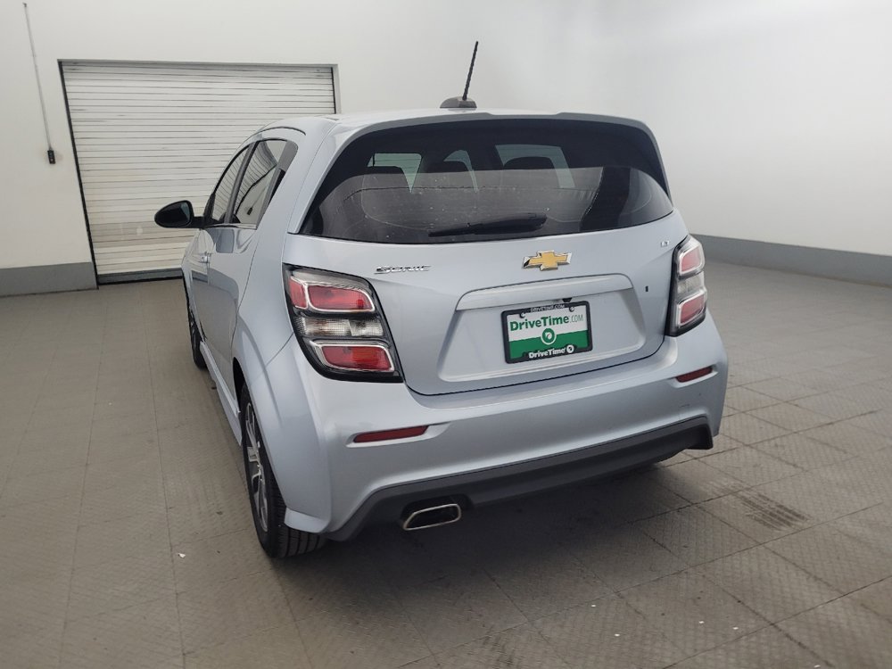 Used 2017 Chevrolet Sonic LT FWD image 6