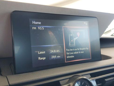 Used 2024 Lexus IS 300 w/ Premium Package image 31