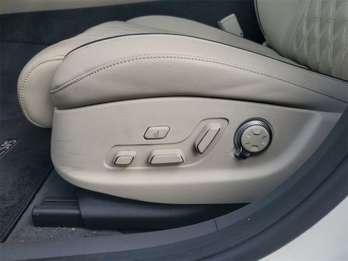 Used 2023 Genesis G80 3.5T Sport image 17