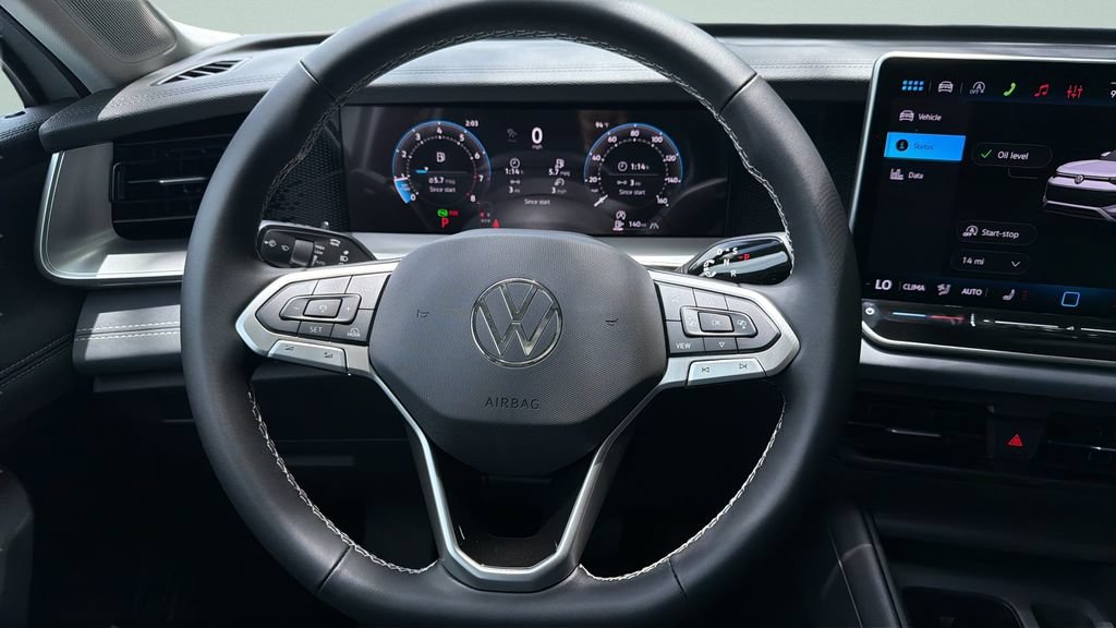 New 2026 Volkswagen Tiguan SE AWD/4WD image 12